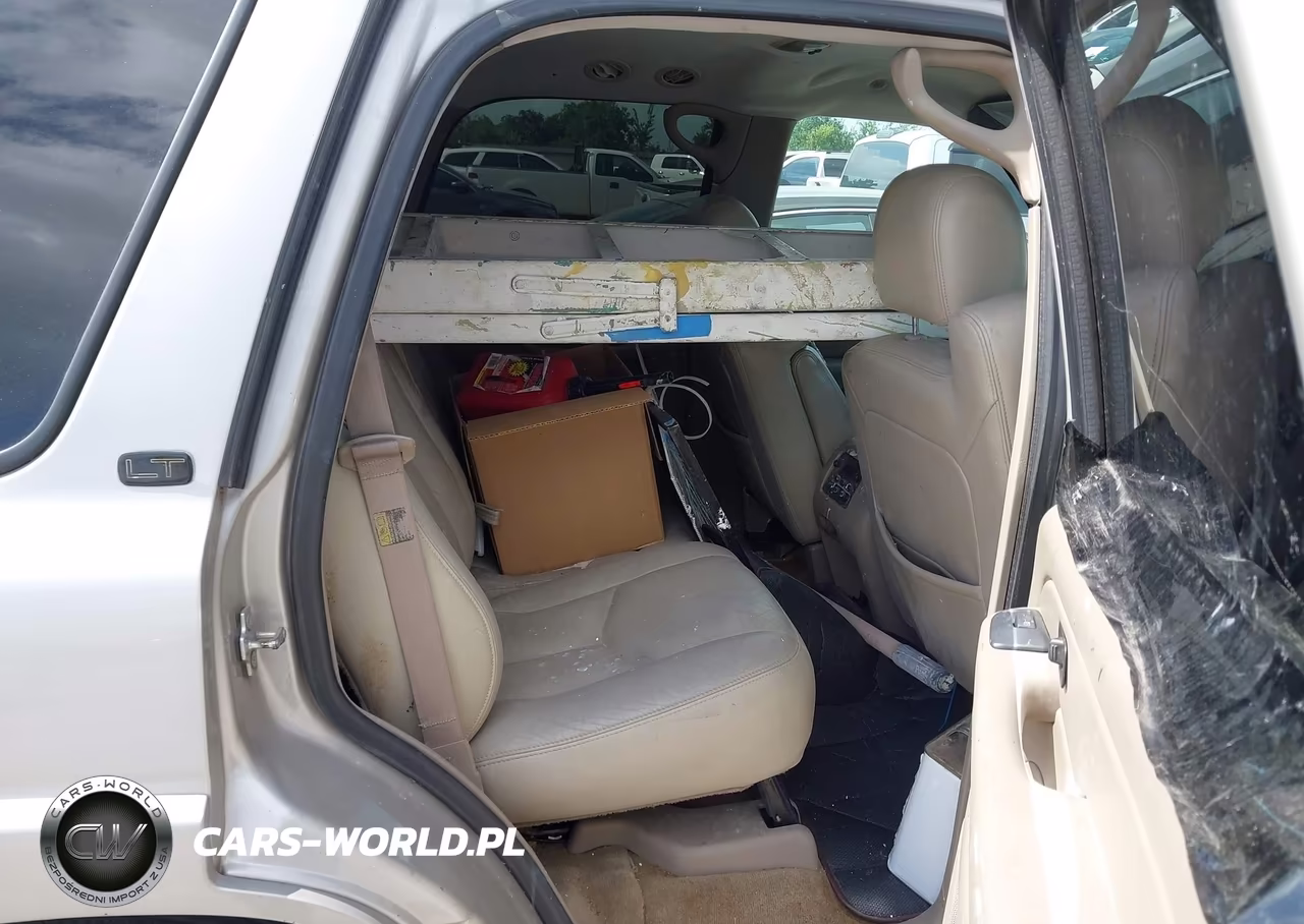 2004 Chevrolet Tahoe Lt VIN:1GNEC13Z14R258551 - 8
