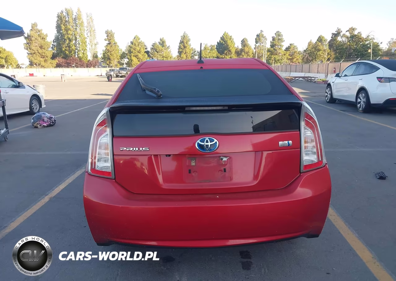 2012 Toyota Prius Three VIN:JTDKN3DU1C5499942 - 17
