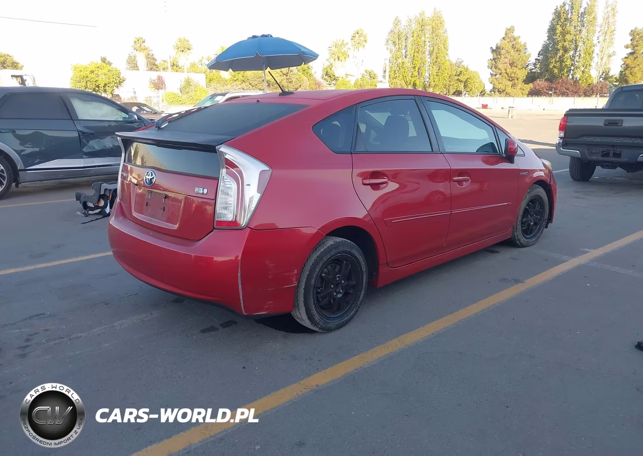 2012 Toyota Prius Three VIN:JTDKN3DU1C5499942 - 4