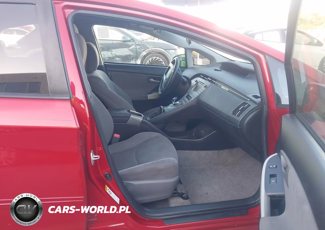 2012 Toyota Prius Three VIN:JTDKN3DU1C5499942 - 5