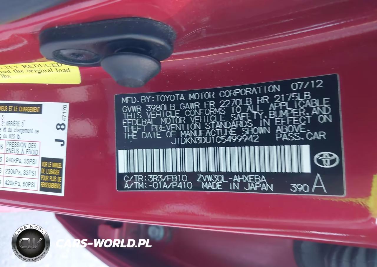 2012 Toyota Prius Three VIN:JTDKN3DU1C5499942 - 9