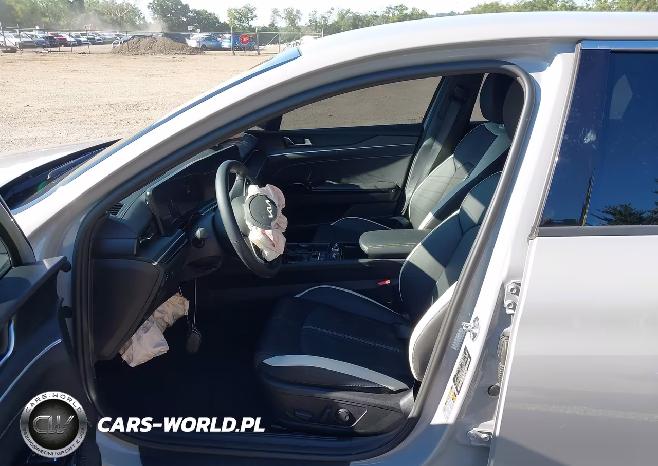 2025 Kia K5 Gt-Line VIN:KNAG64J76S5366225 - 5