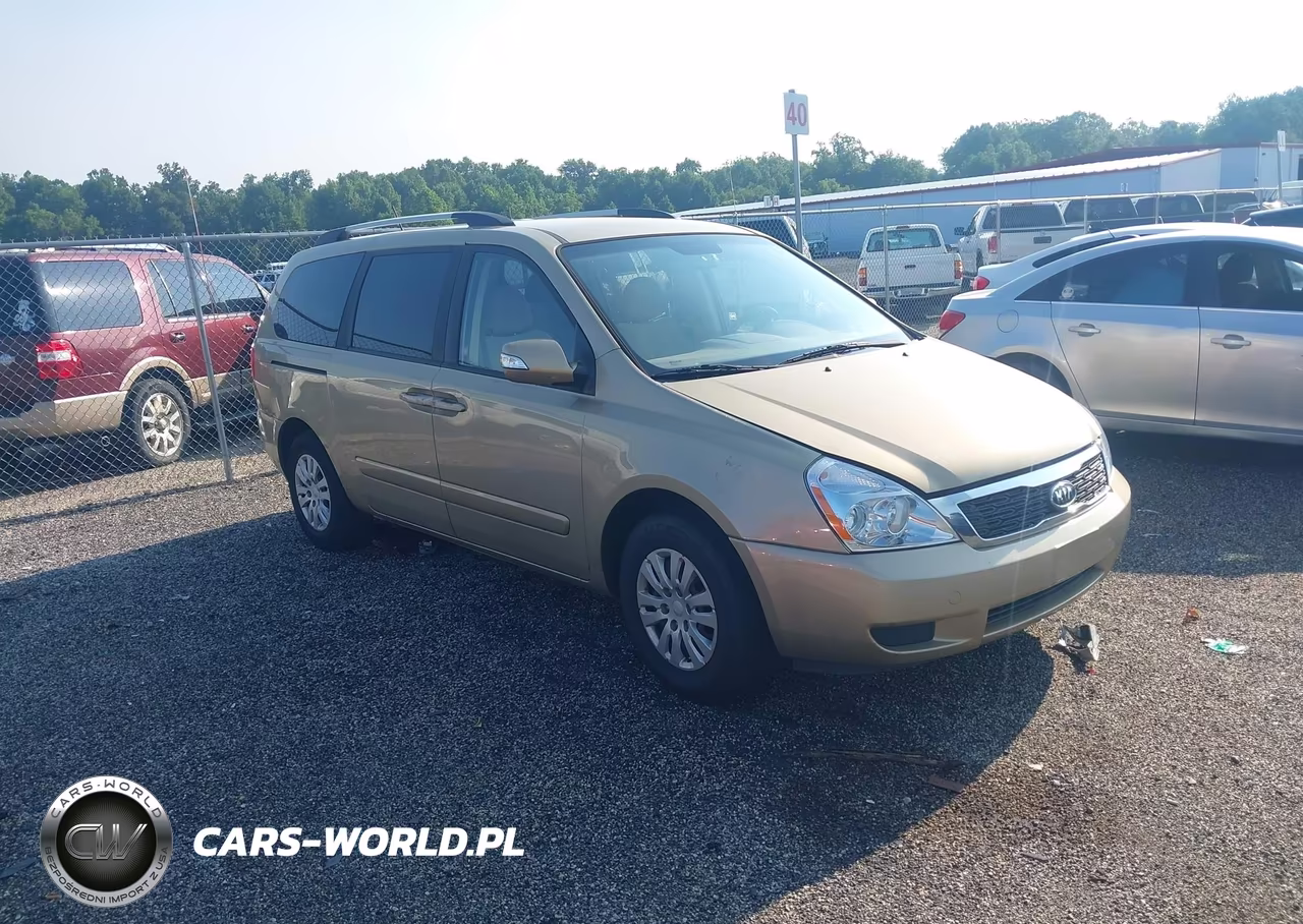 2011 Kia Sedona Lx
