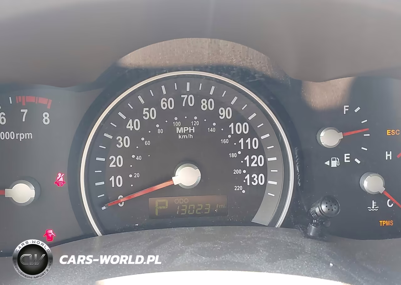 2011 Kia Sedona Lx VIN:KNDMG4C73B6373207 - 7