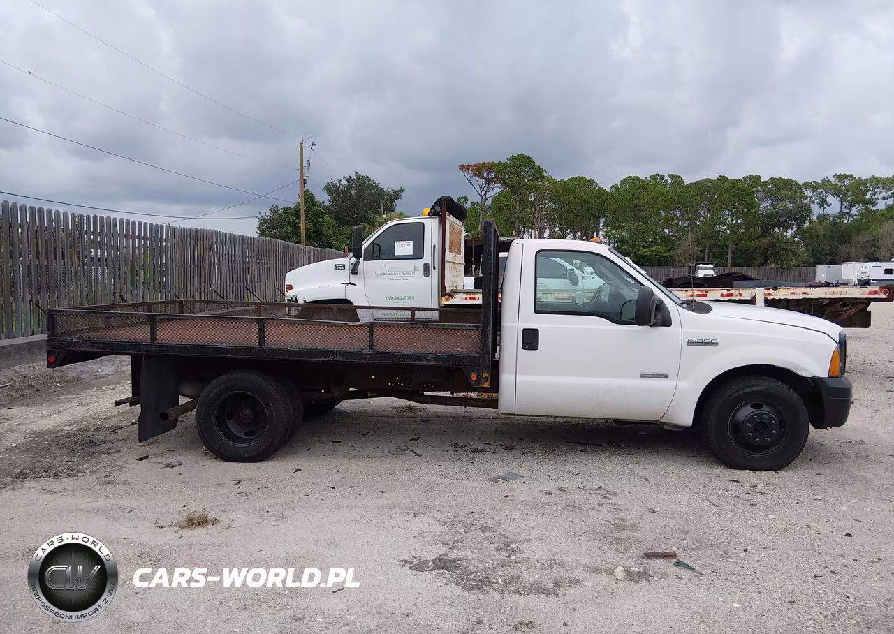 2005 Ford F-350 Xl-Xlt VIN:1FDWF36P85EB33321 - 13
