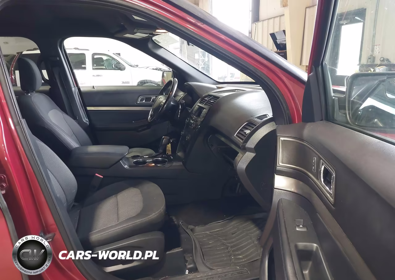 2019 Ford Explorer Xlt VIN:1FM5K7DH2KGA22144 - 5