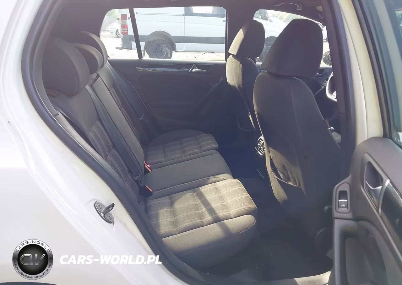 2011 Volkswagen Gti 4-Door VIN:WVWHV7AJ9BW053848 - 8