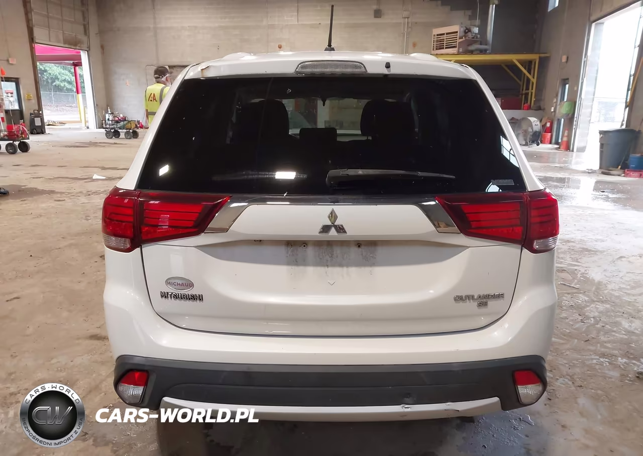 2016 Mitsubishi Outlander Se VIN:JA4AZ3A31GZ001694 - 17