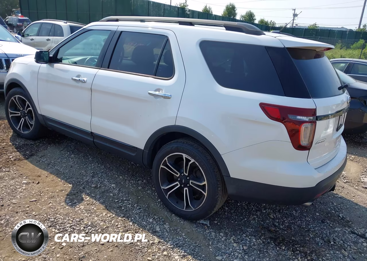 2014 Ford Explorer Sport VIN:1FM5K8GT3EGC04574 - 3