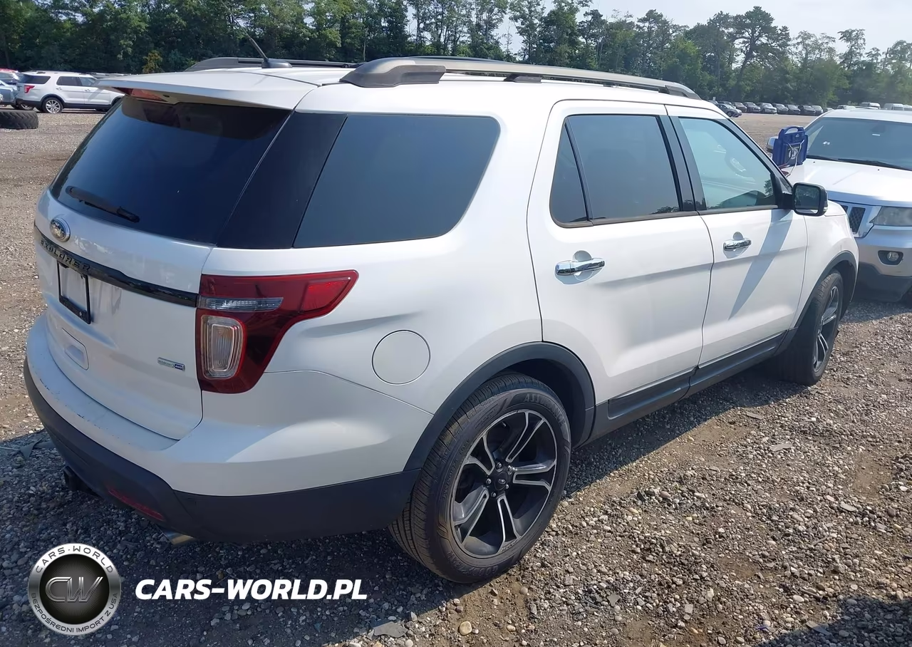 2014 Ford Explorer Sport VIN:1FM5K8GT3EGC04574 - 4