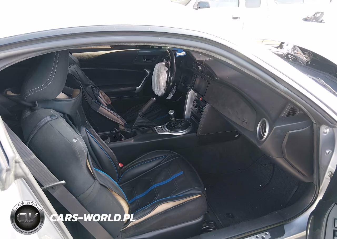 2017 Toyota 86 VIN:JF1ZNAA1XH8703629 - 5