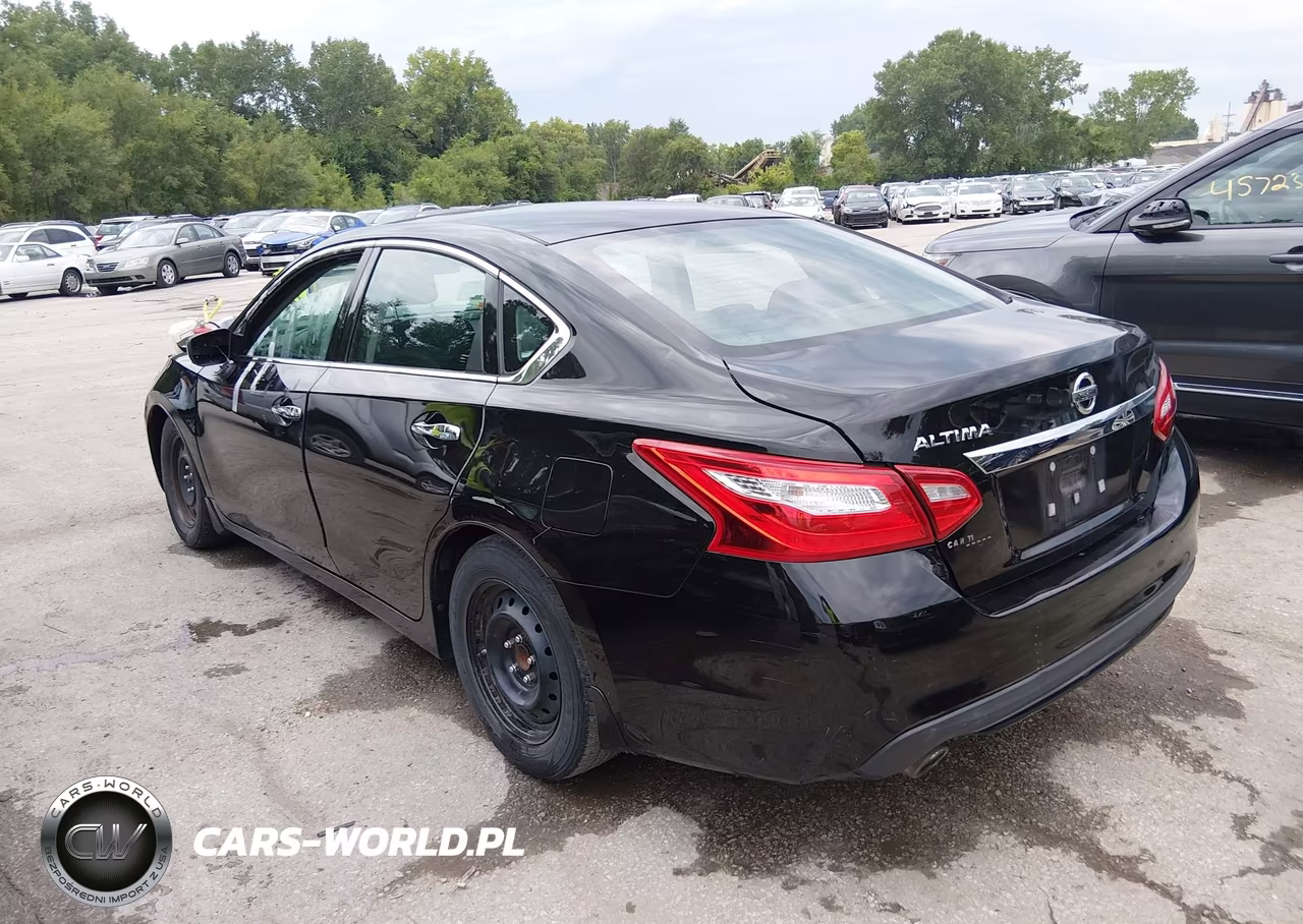 2017 Nissan Altima 2.5 S VIN:1N4AL3AP2HN353482 - 3