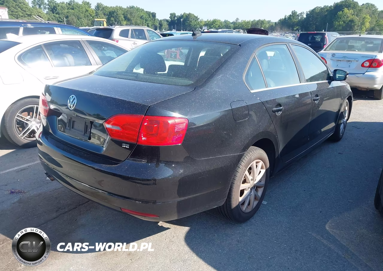 2014 Volkswagen Jetta 1.8T Se VIN:3VWD17AJ5EM436620 - 4
