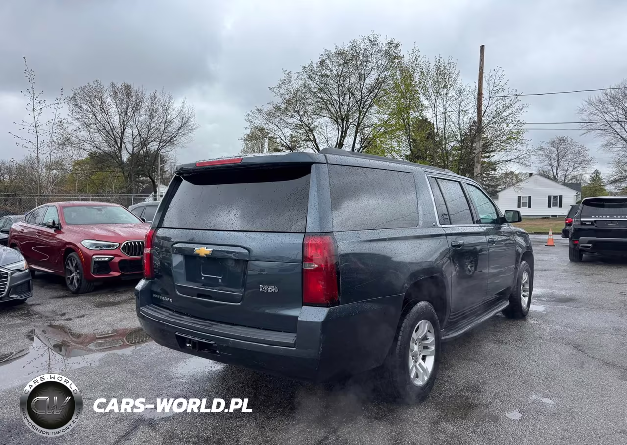 2019 Chevrolet Suburban K1500 Lt VIN:1GNSKHKC5KR222533 - 4