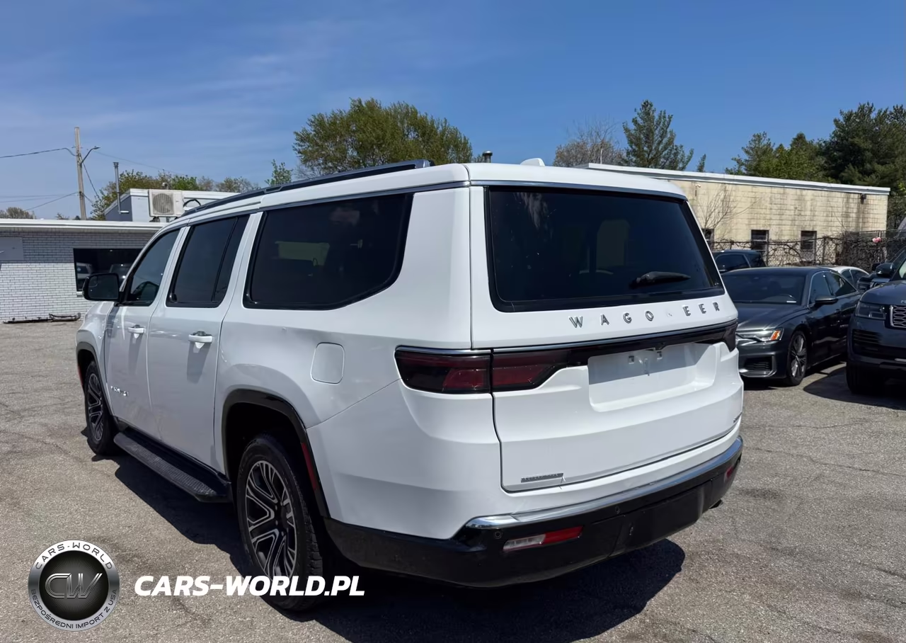 2023 Jeep Wagoneer L Series Ii VIN:1C4SJSBP9PS557564 - 3