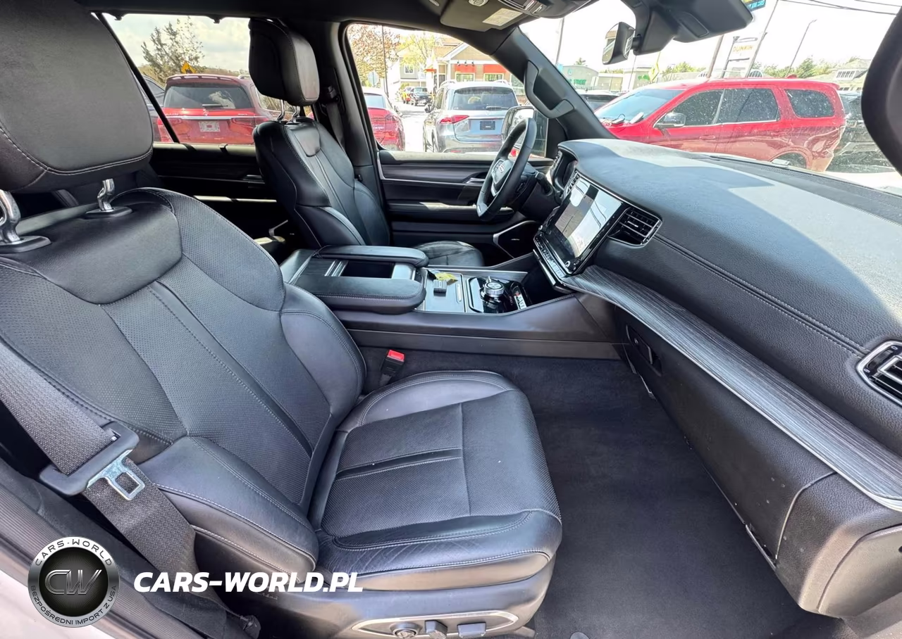 2023 Jeep Wagoneer L Series Ii VIN:1C4SJSBP9PS557564 - 5