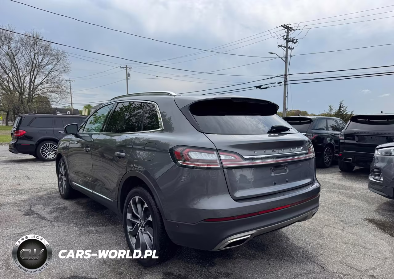 2022 Lincoln Nautilus Reserve VIN:2LMPJ8K93NBL22482 - 3