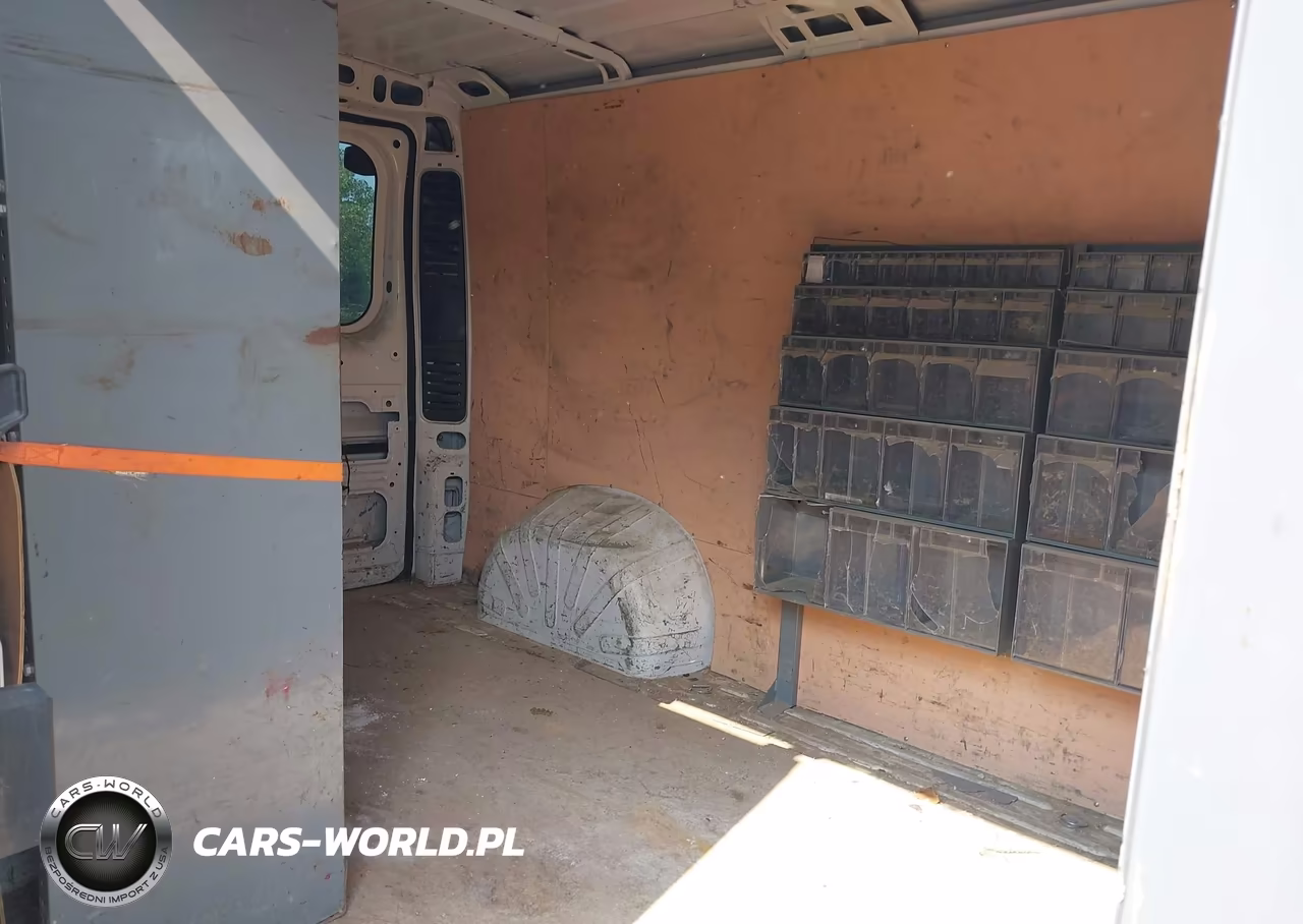 2015 Ram Promaster 1500 Low Roof VIN:3C6TRVAG6FE514728 - 8