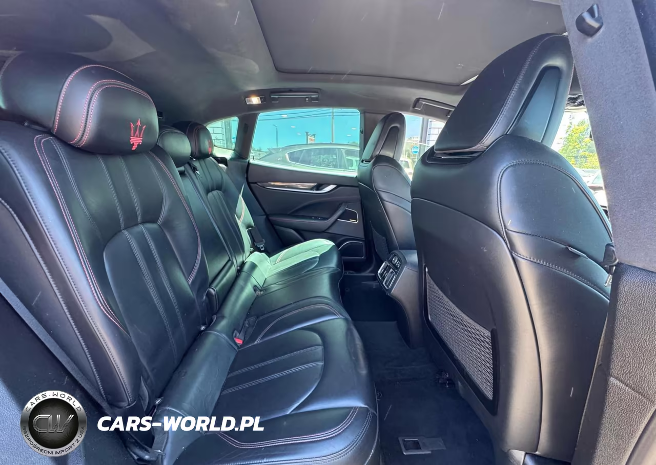 2018 Maserati Levante S Sport VIN:ZN661YUS3JX269795 - 6