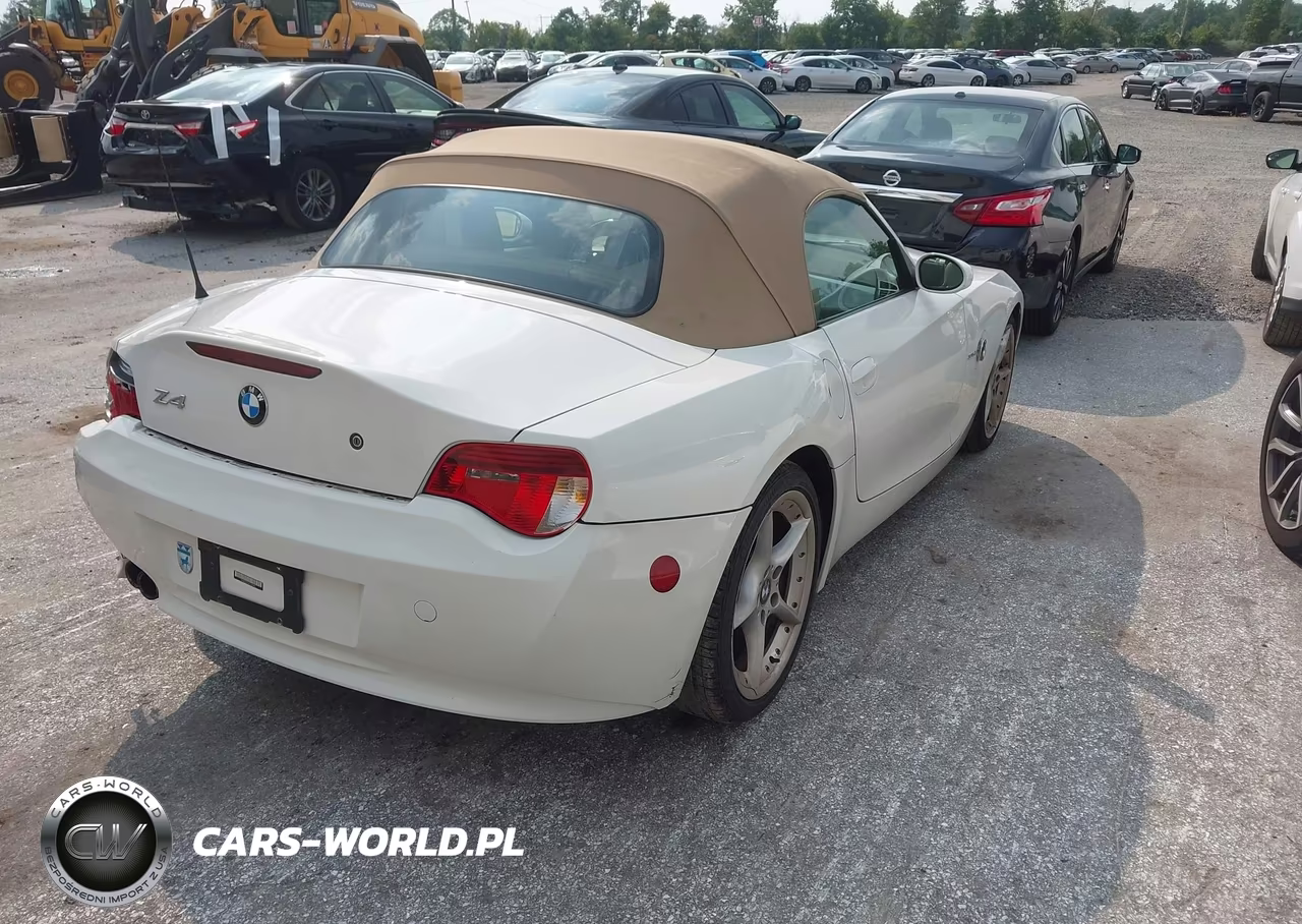 2006 BMW Z4 3.0Si VIN:4USBU53516LX01309 - 4