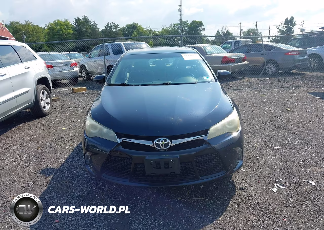 2015 Toyota Camry Xse VIN:4T1BF1FKXFU490093 - 12