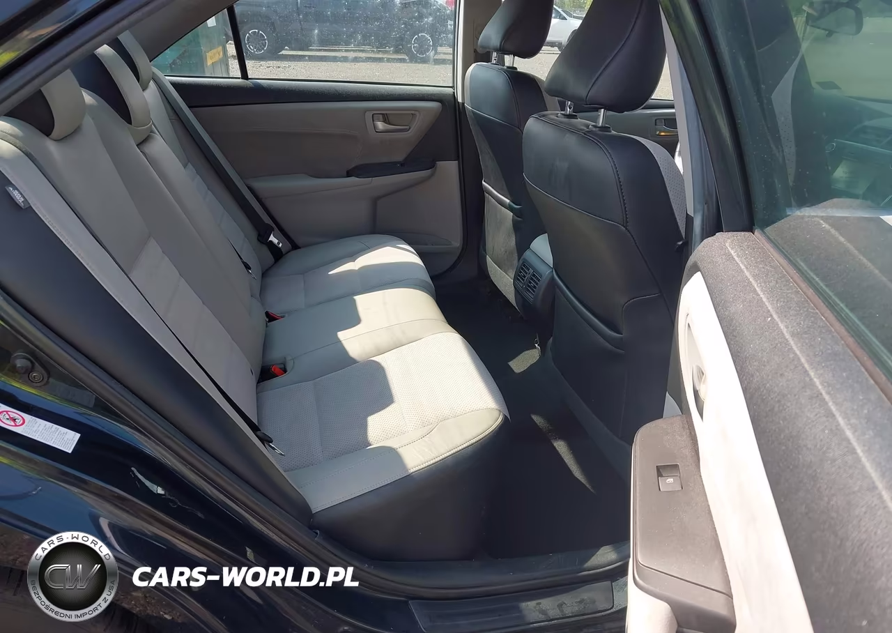 2015 Toyota Camry Xse VIN:4T1BF1FKXFU490093 - 8