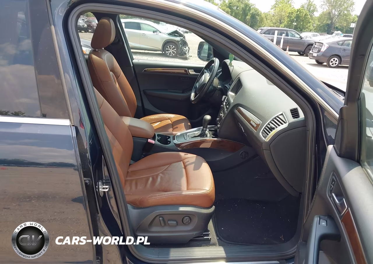 2011 Audi Q5 2.0T Premium VIN:WA1LFAFP0BA082986 - 5