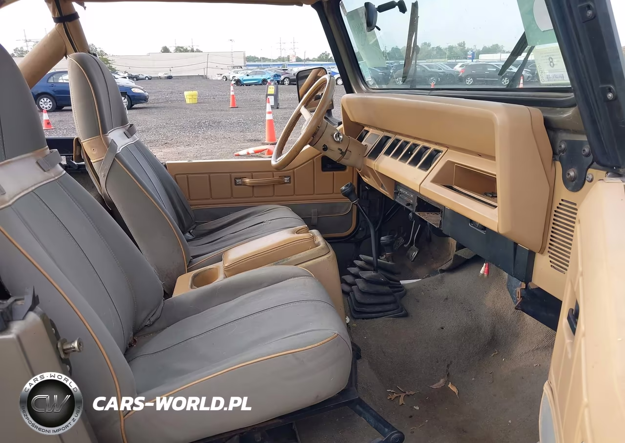 1988 Jeep Wrangler Sahara VIN:2BCCV81M1JB528064 - 5