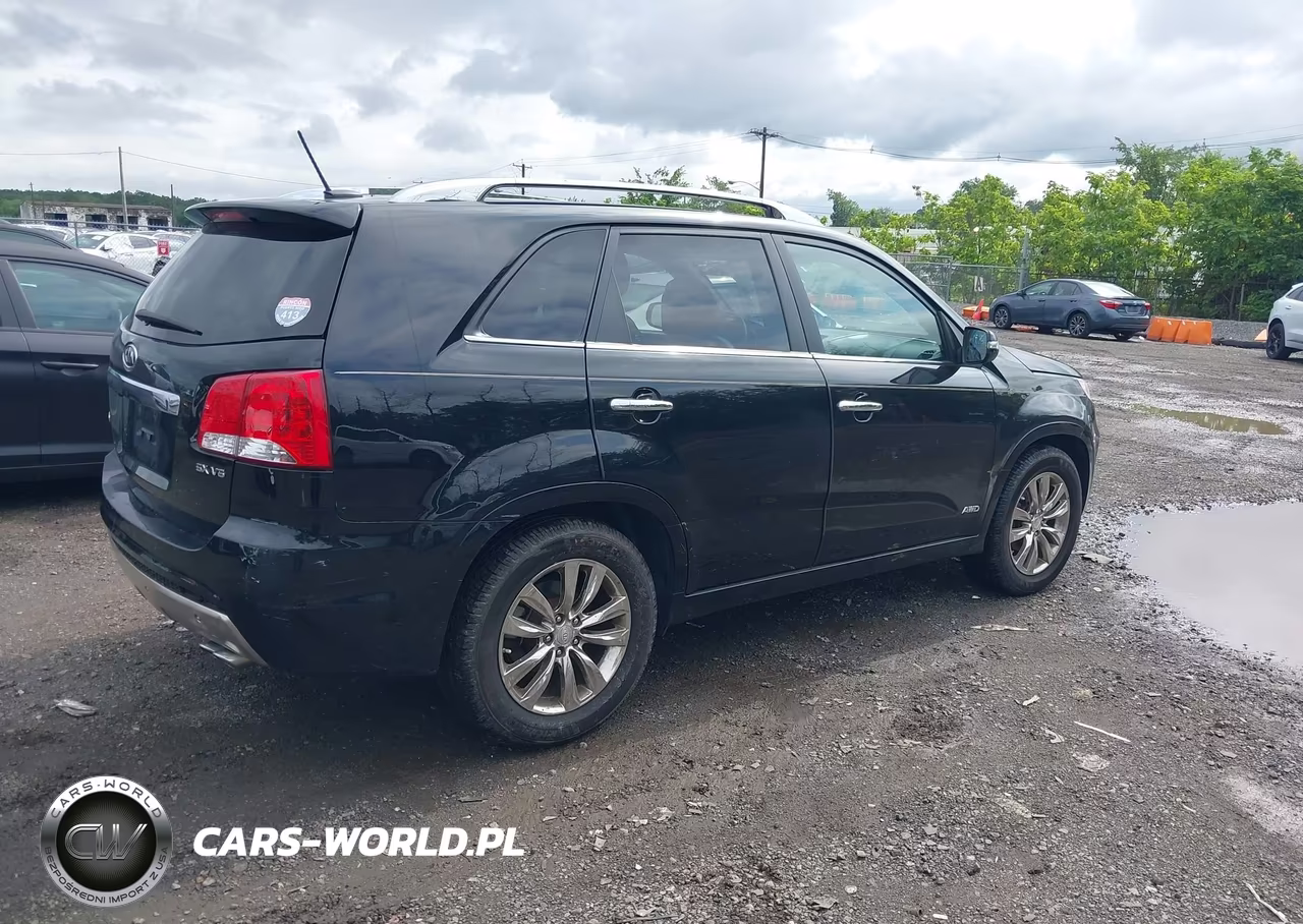 2011 Kia Sorento Sx V6 VIN:5XYKWDA22BG148100 - 4