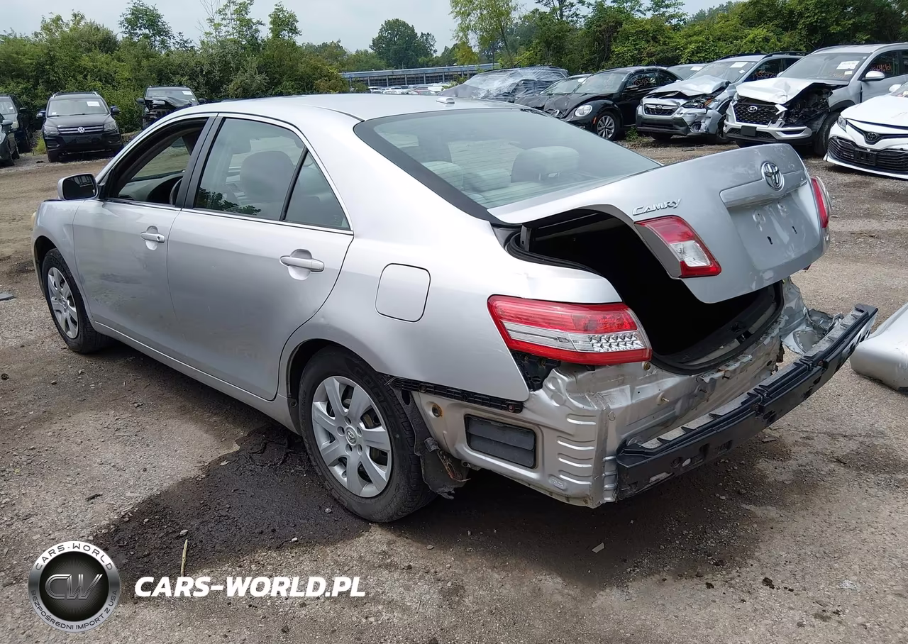 2011 Toyota Camry Le VIN:4T4BF3EK2BR190674 - 3
