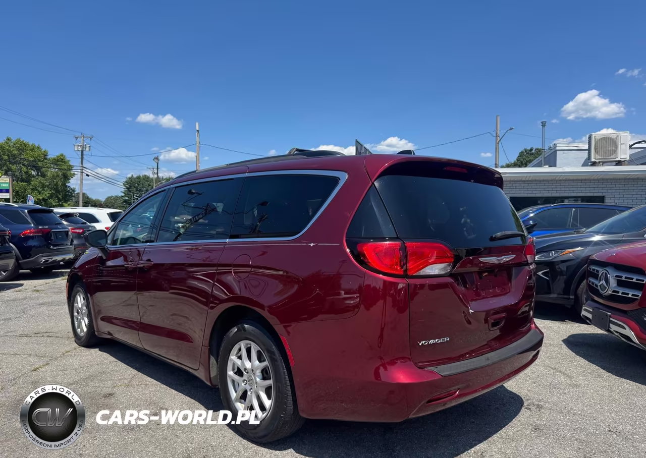 2021 Chrysler Voyager Lxi VIN:2C4RC1DG9MR512928 - 3