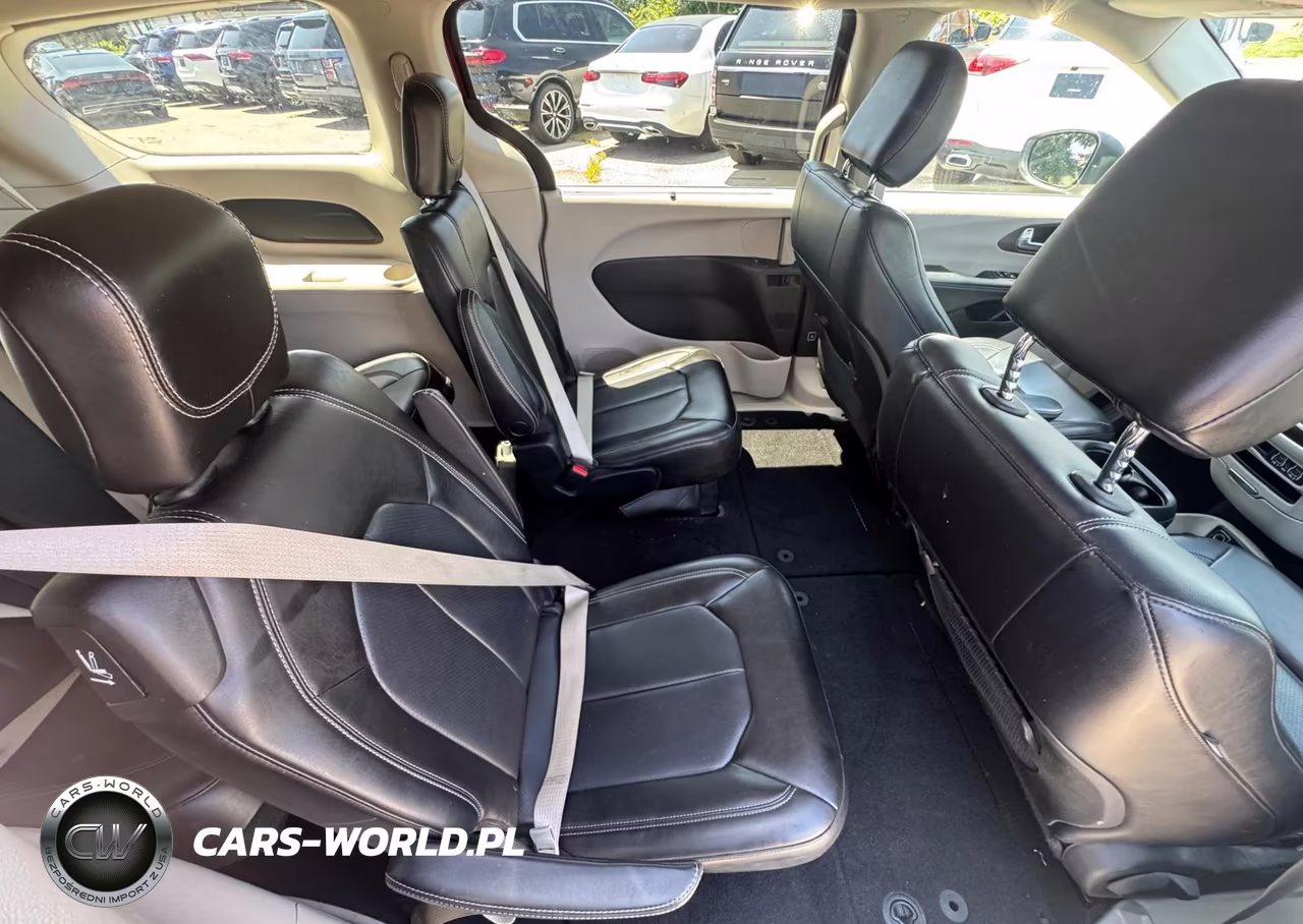2021 Chrysler Voyager Lxi VIN:2C4RC1DG9MR512928 - 6
