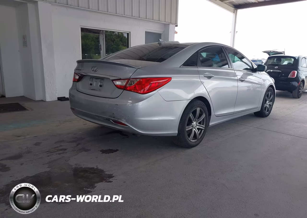 2012 Hyundai Sonata Gls VIN:5NPEB4AC4CH489221 - 4