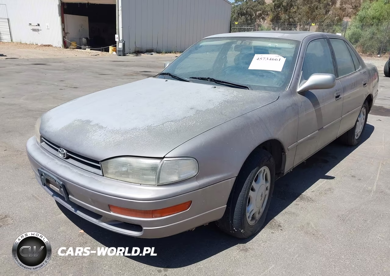 1994 Toyota Camry Le VIN:JT2GK12E5R0033766 - 2