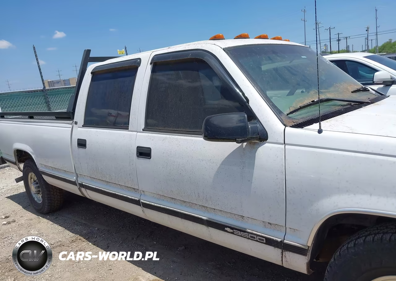 1999 Chevrolet C-K 3500 VIN:1GCGC33R2XF028813 - 12
