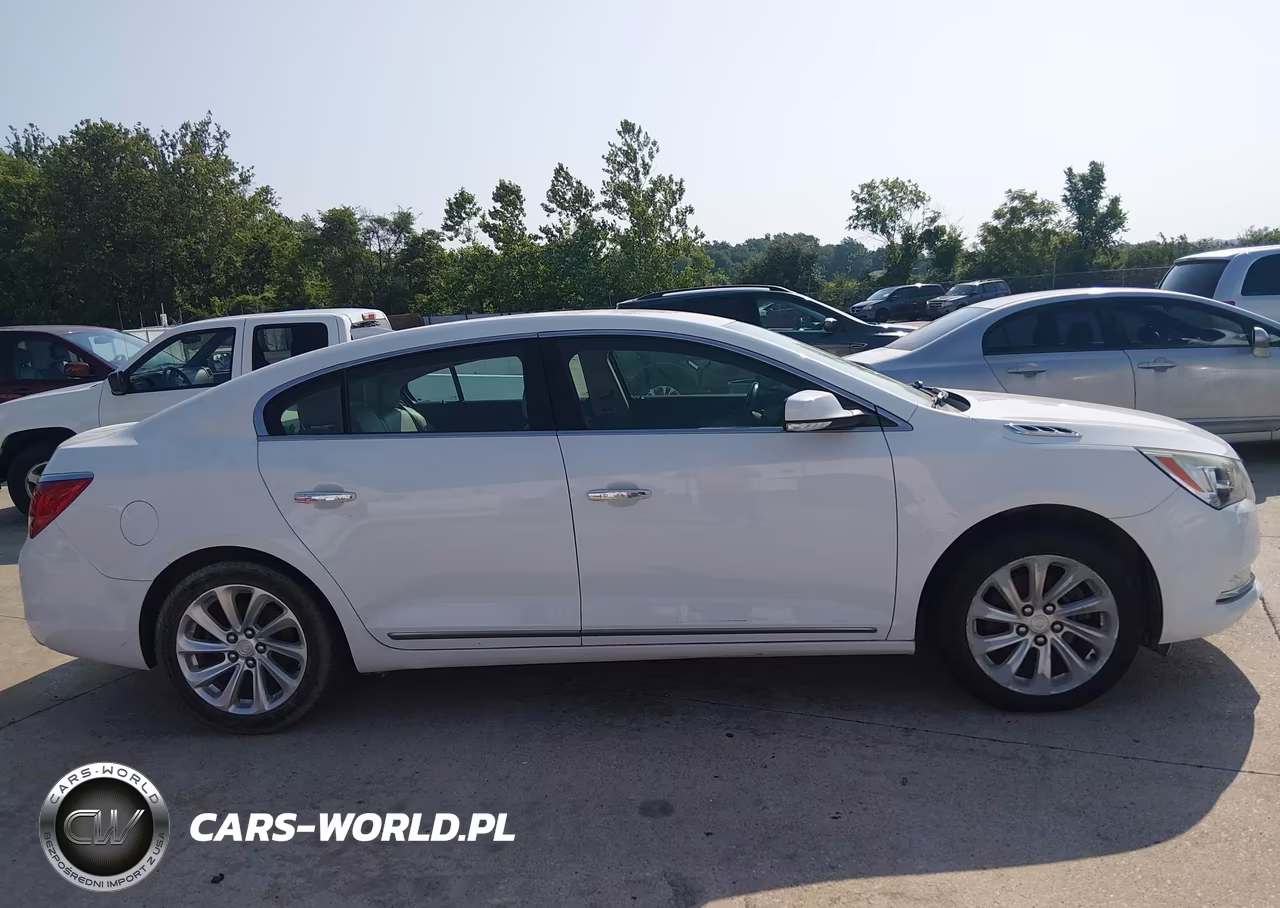 2016 Buick Lacrosse Leather VIN:1G4GB5G34GF210562 - 13