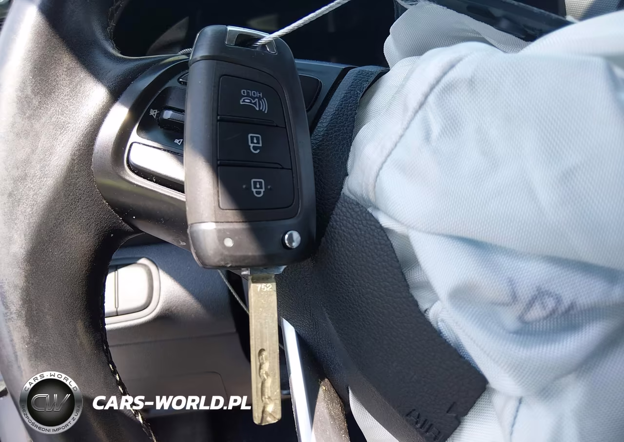 2022 Hyundai Venue Sel VIN:KMHRC8A38NU164307 - 11