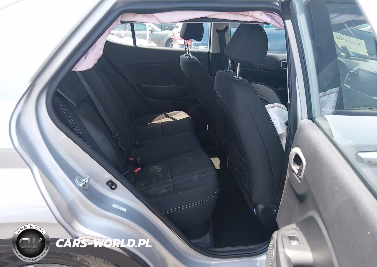 2022 Hyundai Venue Sel VIN:KMHRC8A38NU164307 - 8