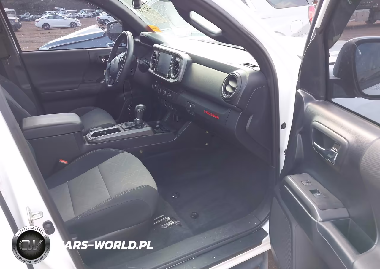 2020 Toyota Tacoma Trd Off-Road VIN:3TMCZ5AN7LM316670 - 5