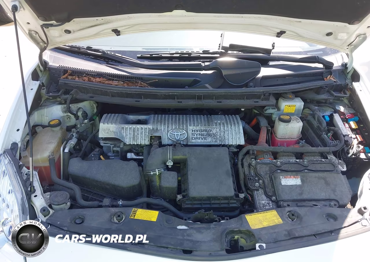 2014 Toyota Prius Three VIN:JTDKN3DU8E1753012 - 10