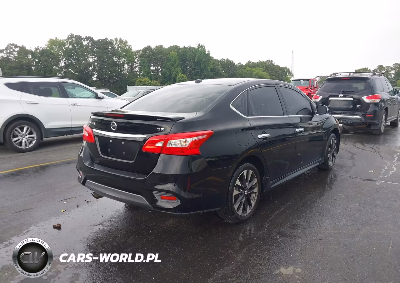 2017 Nissan Sentra Sr VIN:3N1AB7AP0HY305277 - 4