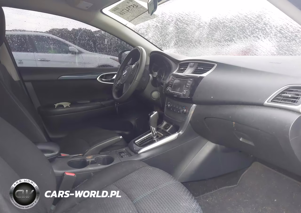 2017 Nissan Sentra Sr VIN:3N1AB7AP0HY305277 - 5