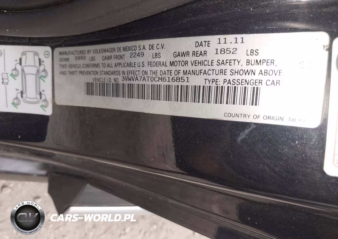 2012 Volkswagen Beetle 2.0T Turbo VIN:3VWVA7AT0CM616851 - 9