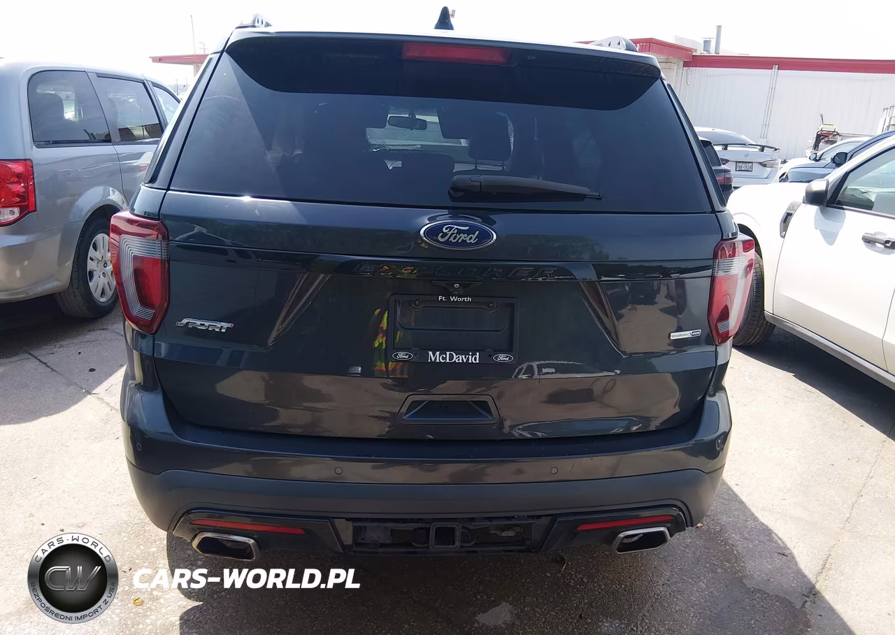 2017 Ford Explorer Sport VIN:1FM5K8GTXHGB52588 - 16