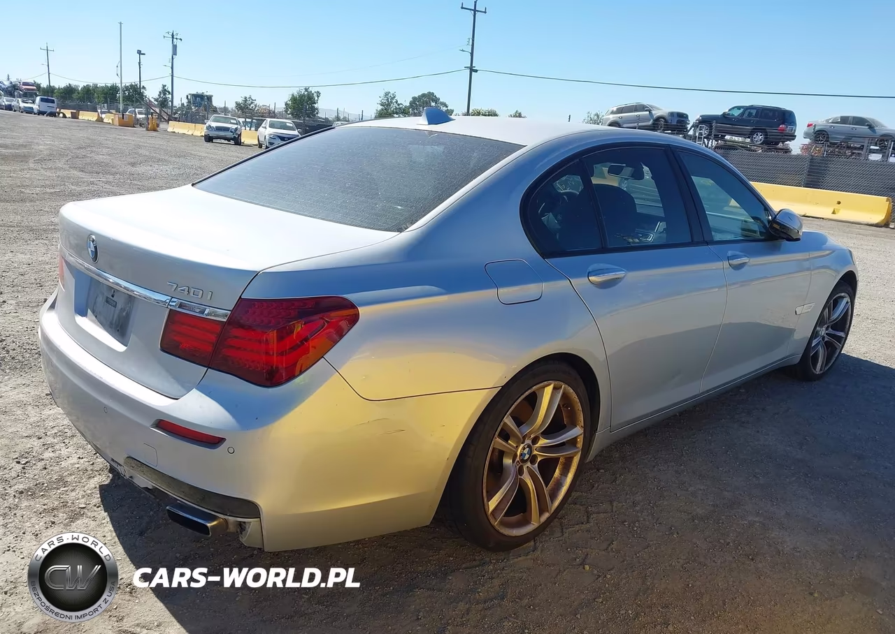2013 BMW 740I VIN:WBAYA6C55DD143631 - 4