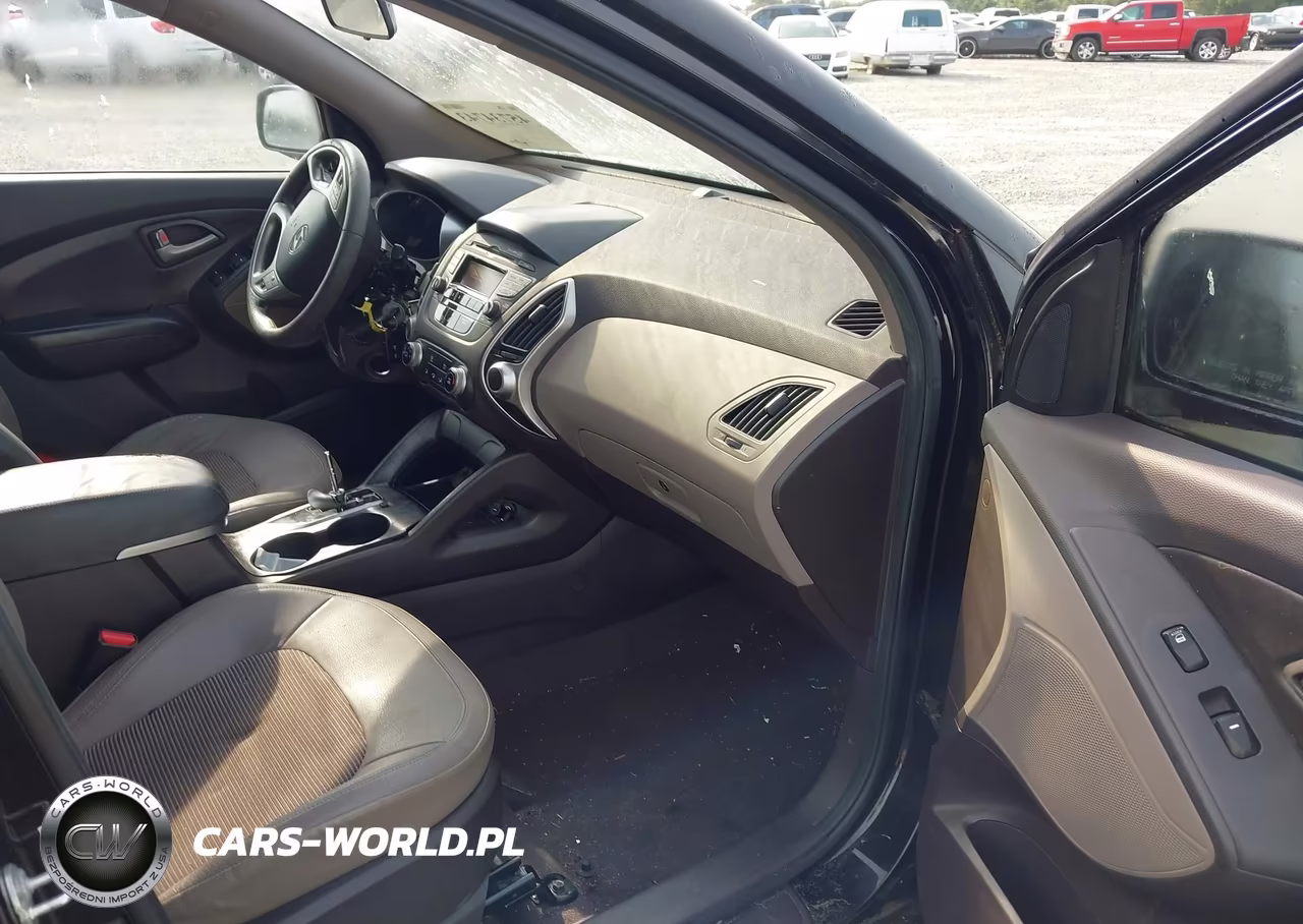 2011 Hyundai Tucson Gls VIN:KM8JU3AC4BU291368 - 5