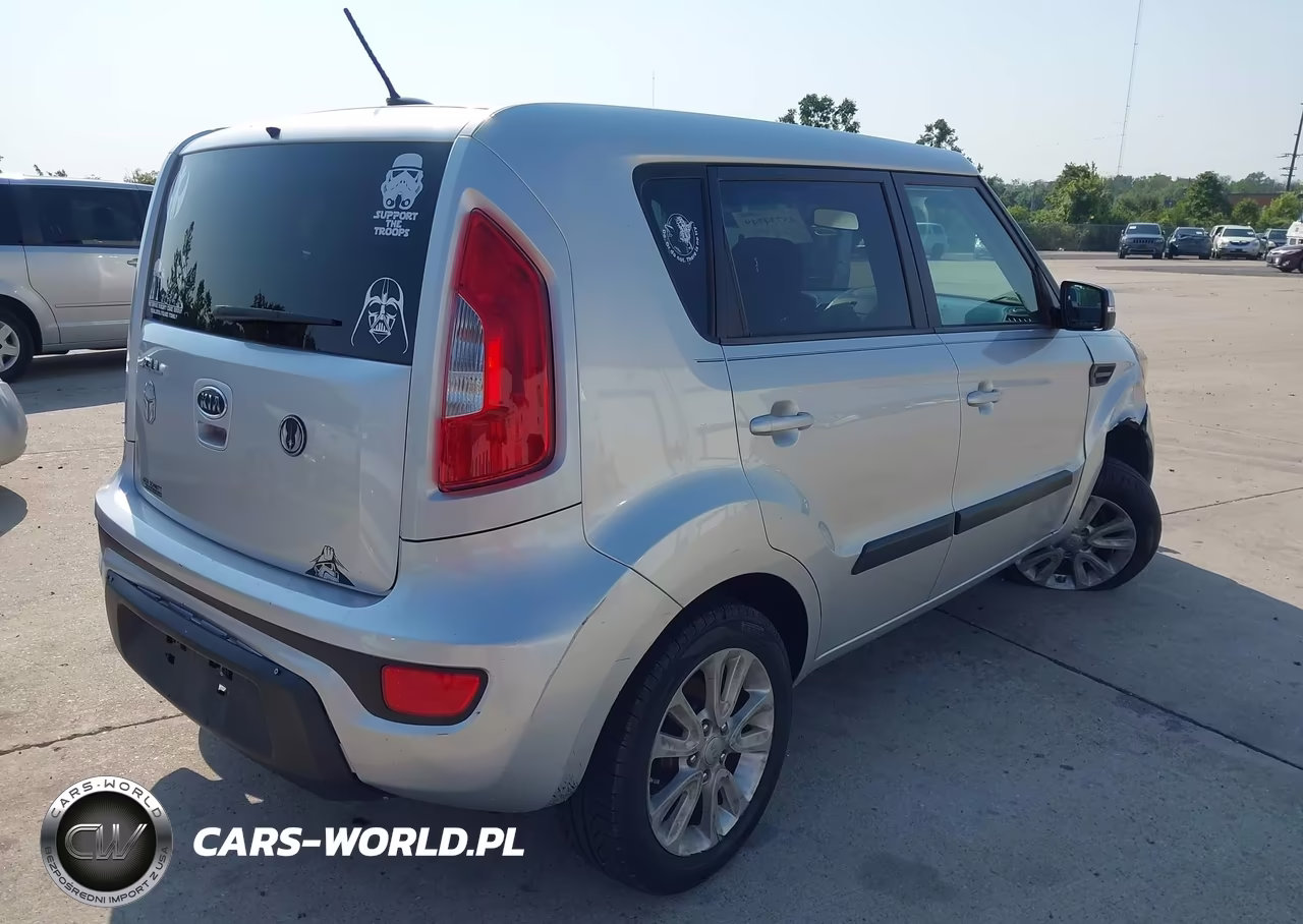 2012 Kia Soul + VIN:KNDJT2A65C7376859 - 4