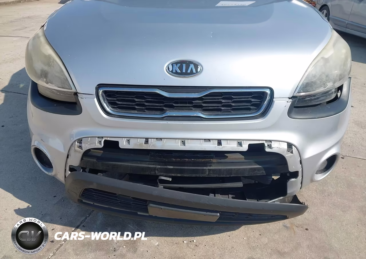 2012 Kia Soul + VIN:KNDJT2A65C7376859 - 6