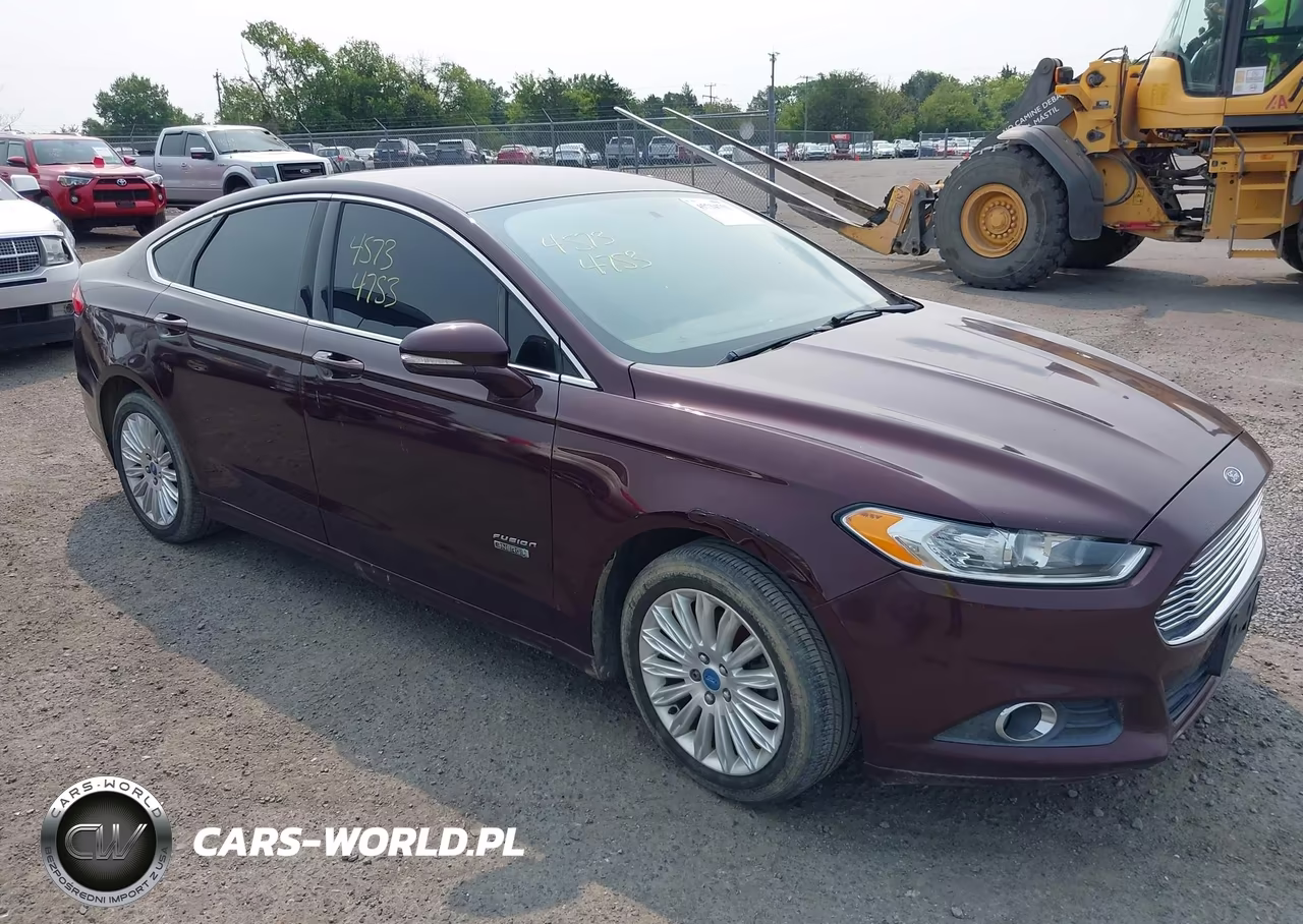 2013 Ford Fusion Energi Se Luxury – zdjęcie 1 z 12