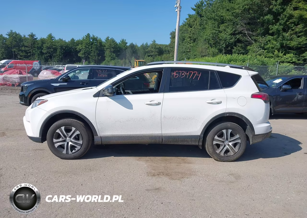 2016 Toyota Rav4 Le VIN:JTMBFREV1GJ065122 - 14